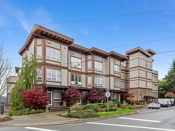 2nd image of 6591 Lincroft Rd #202