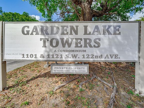 5th image of 1121 SW 122nd Ave APT 413-2