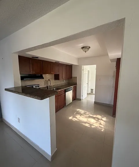 2318 Roosevelt St #2318 — Photo 16