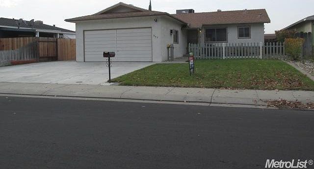 1st image of 843 Agate Ave