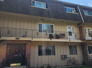 2300 Algonquin Rd APT 5, Rolling Meadows, IL 60008