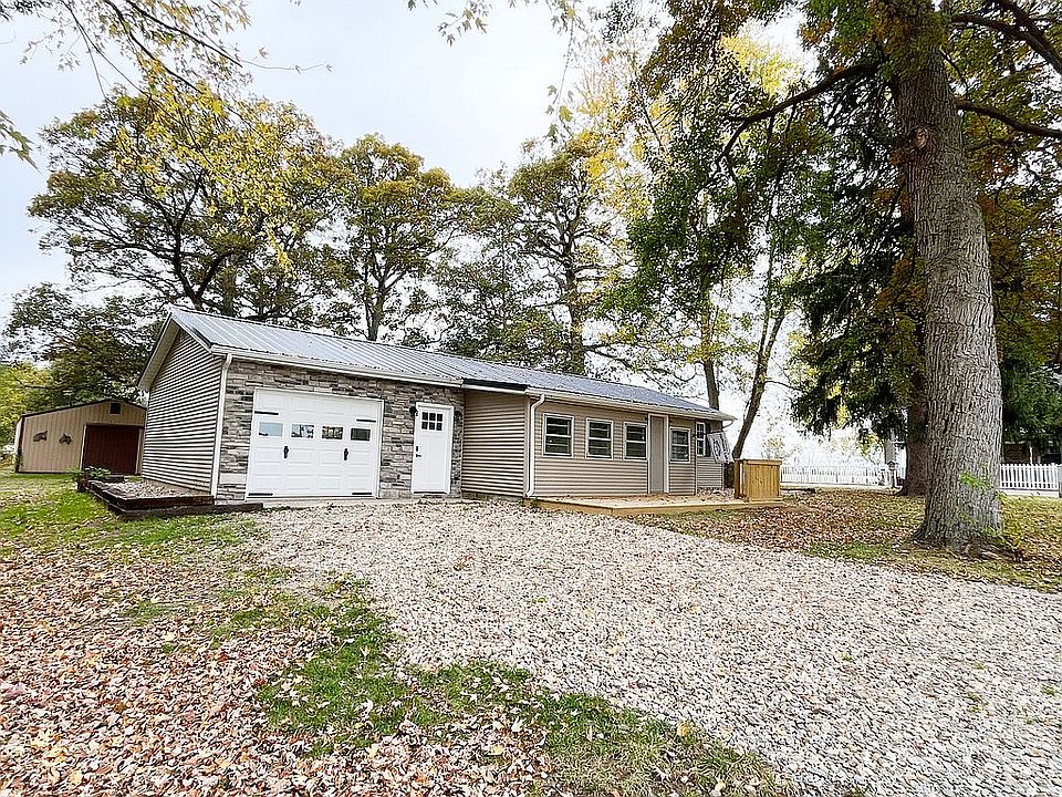 1st image of 2983 N Murphy Ln