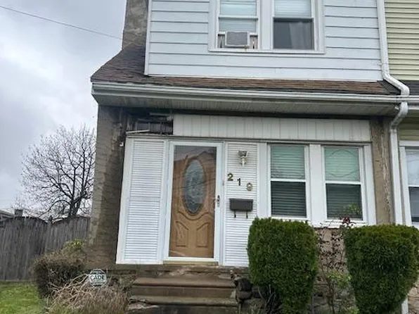 219 N Wycombe Ave, Lansdowne, PA 19050