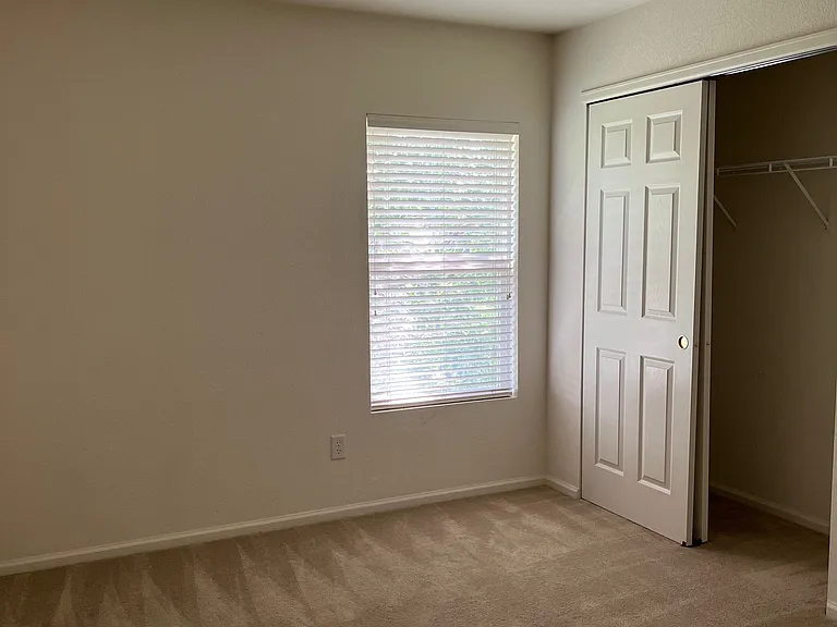 12831 Mayfair Way #E — Photo 10