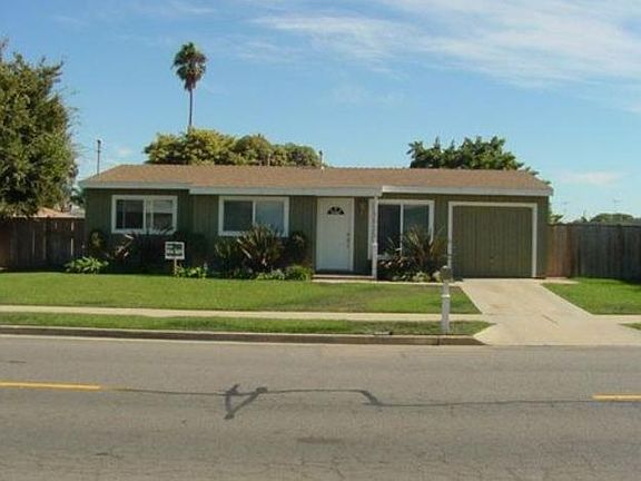 2nd image of 1021M Capistrano Dr