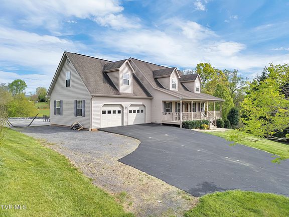 5th image of 271 Mulberry Bnd