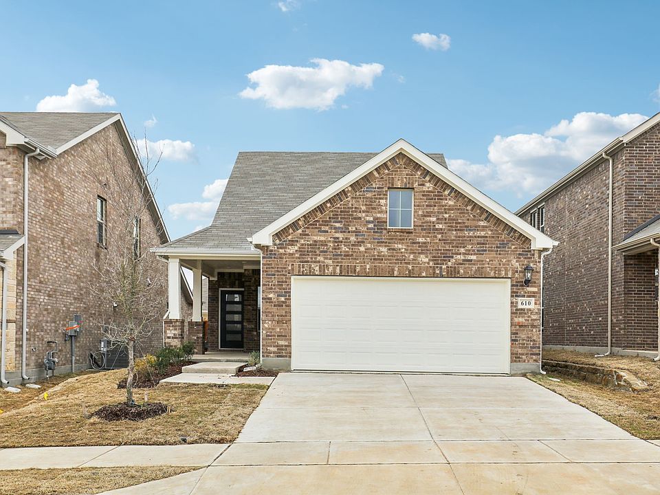 1st image of 610 Lullaby Lane Lowry Xing