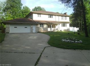 2078 Sheffield Rd, Ashtabula, OH 44004