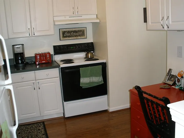 33561 Pondview Cir — Photo 6