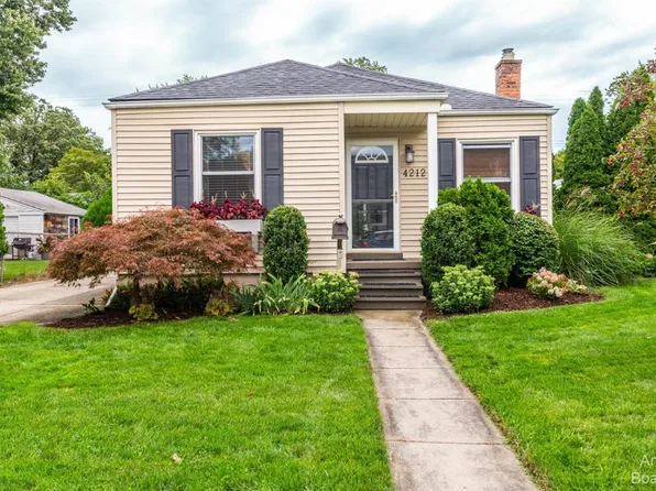 4212 Cummings Ave, Berkley, MI 48072