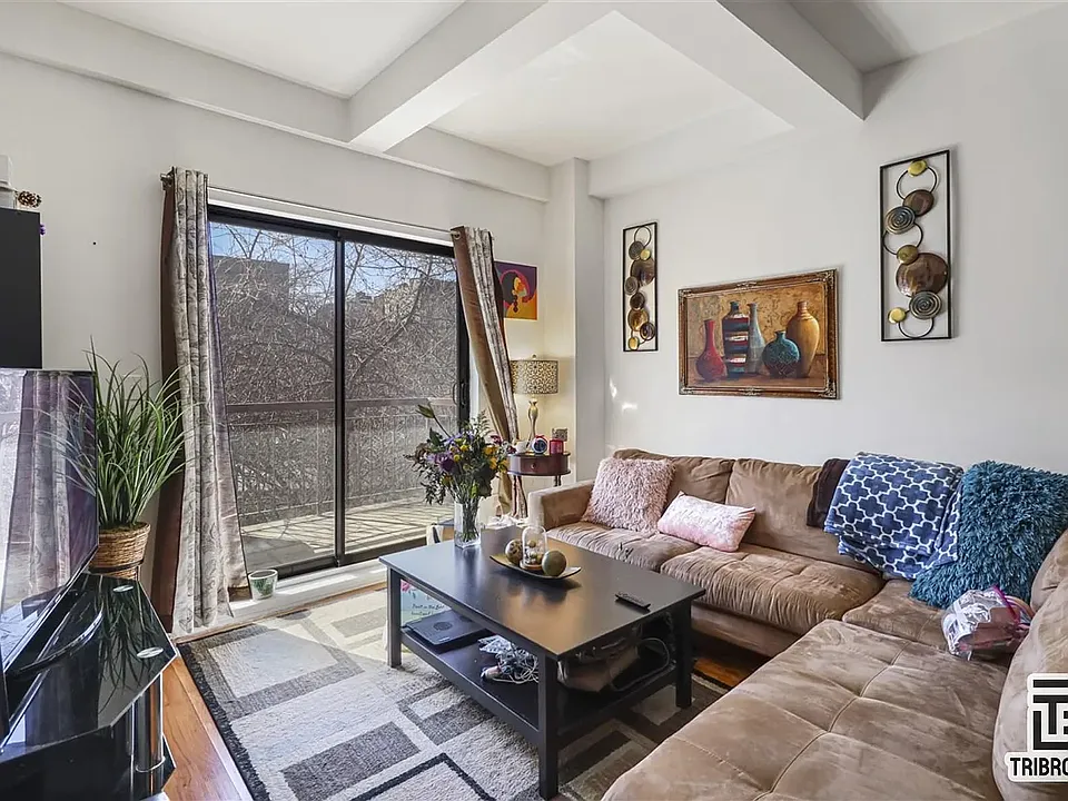 147 Bruckner Blvd #2A