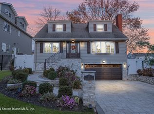 23 Kingdom Ave, Staten Island, NY 10312