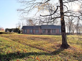 1681 Lovers Ln, Hopkinsville, KY 42240