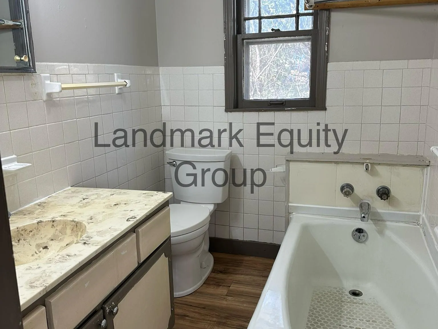 2 bed, 1022 sqft, $1,100 — Photo 4