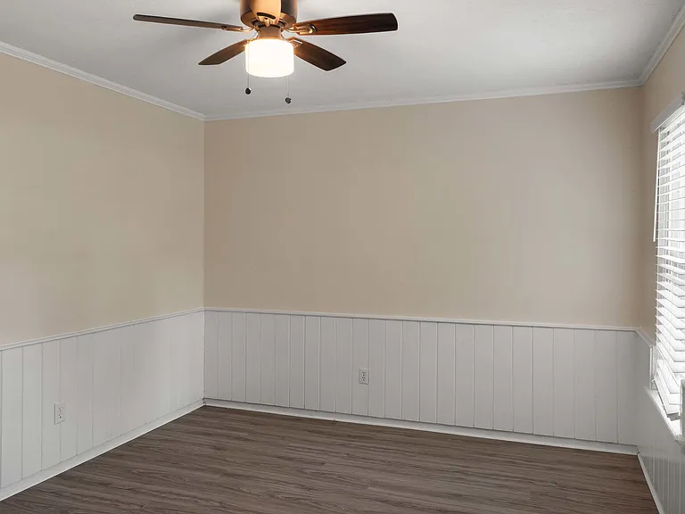 715 Cool Brook Ct — Photo 14