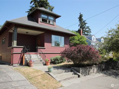 7032 23rd Avenue NW, Seattle, WA, 98117