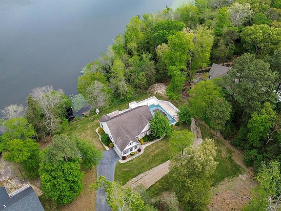 2nd image of 25345 Mallard Dr