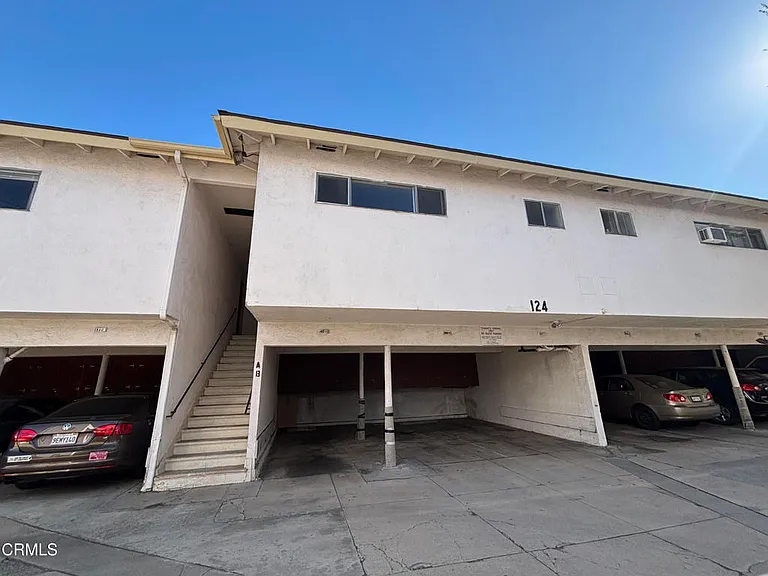 124 S Olive Ave #B — Photo 10