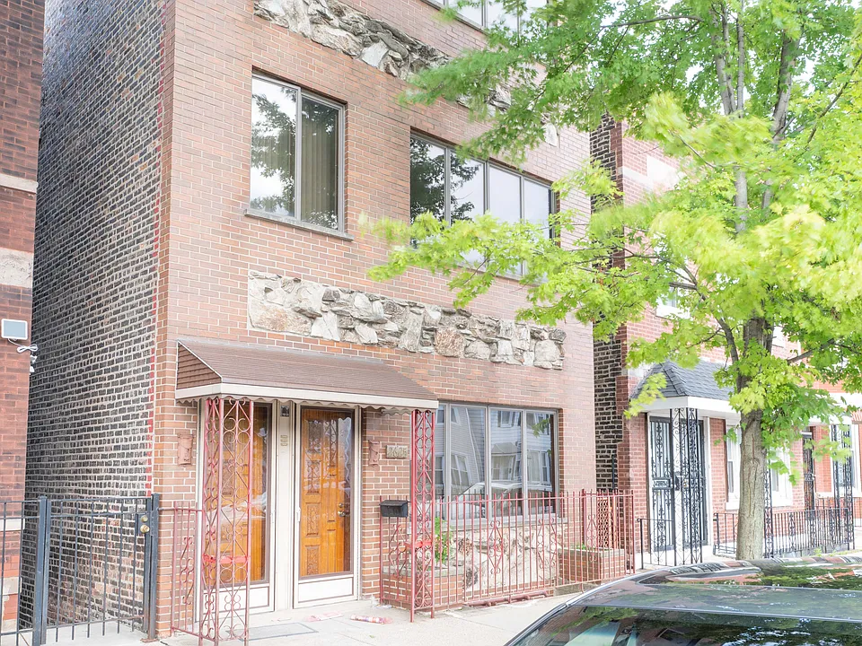 2625 S Union Ave