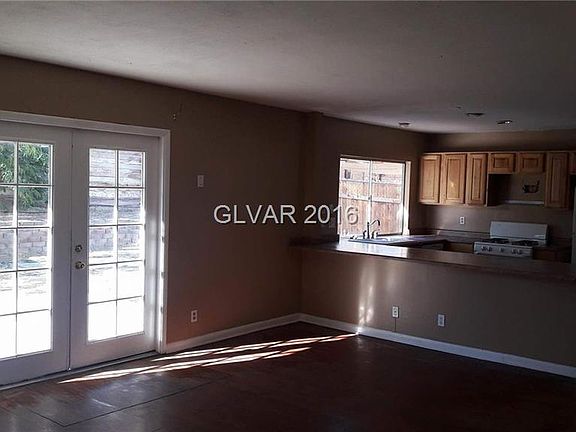 2nd image of 5081 Morris St
