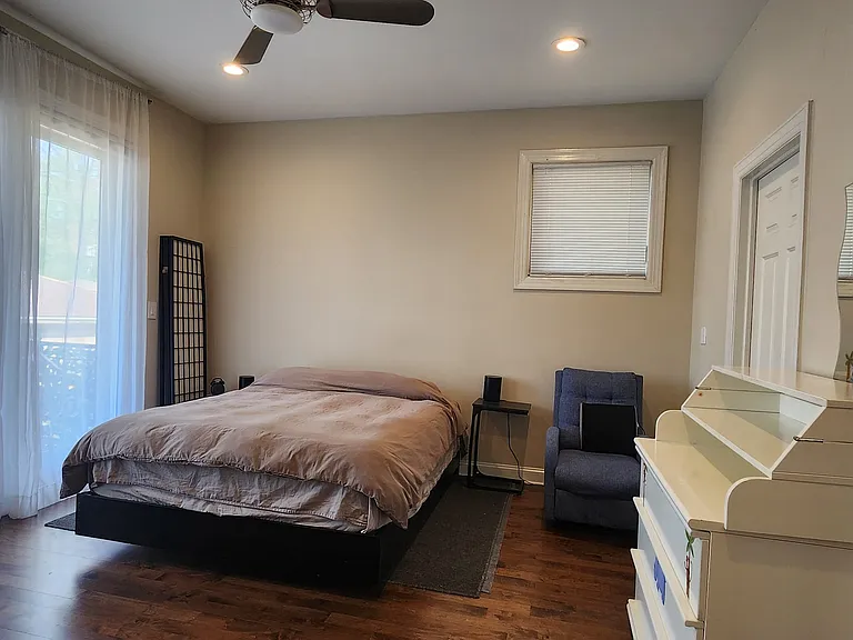 2630 W Evergreen Ave #1E — Photo 5