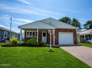 93 Paradise Boulevard, Toms River, NJ 08757