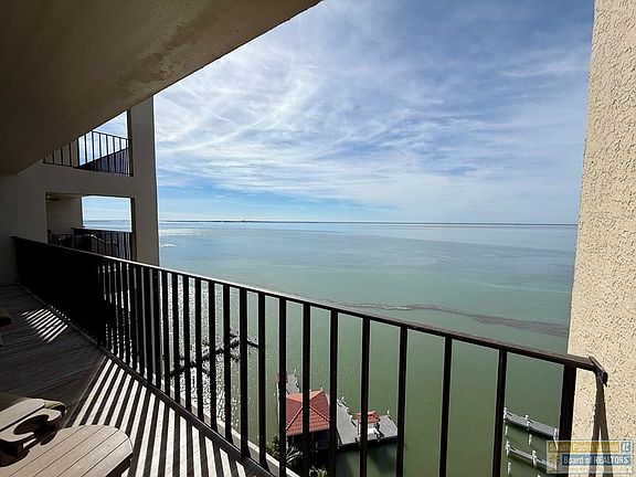 3rd image of 5101 Laguna Blvd Unit 1102