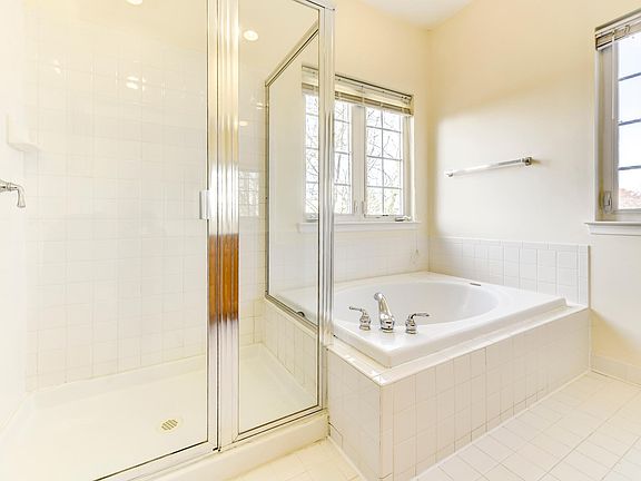 4th image of 7159 Pennys Town Ct