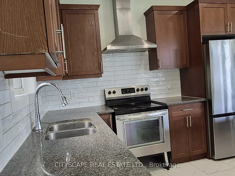 184 Knott Dr #UPPER — Photo 16