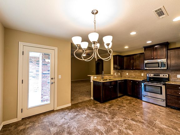 4th image of 357 N Cold Harbor Ave