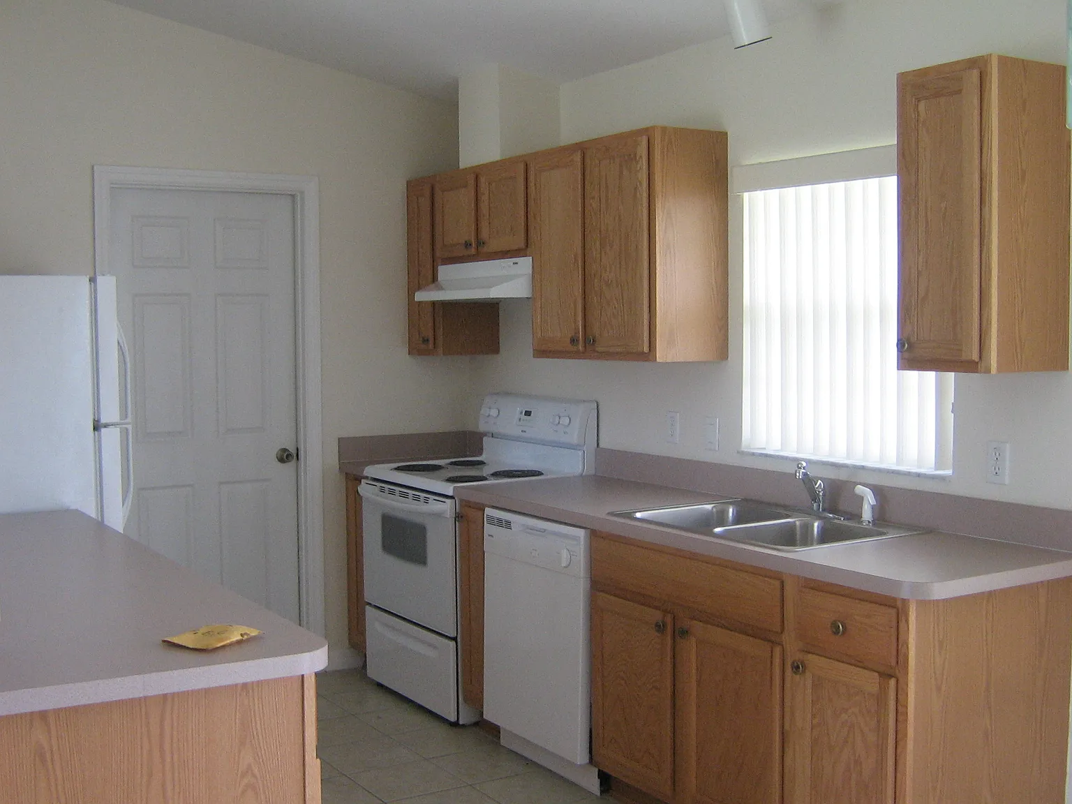 8420 Juniper Rd — Photo 2
