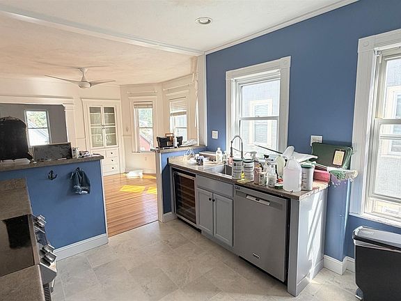 2nd image of 9 Ashland St #3