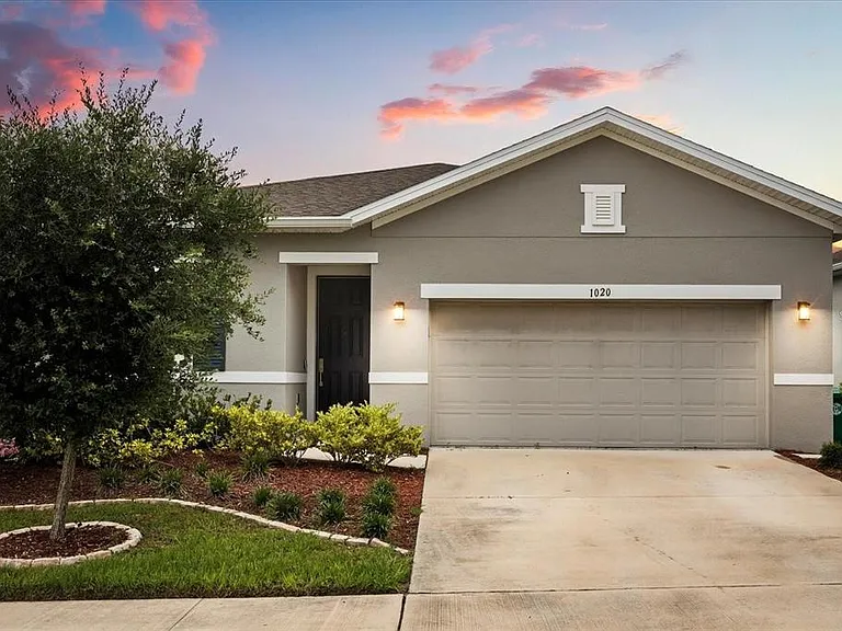 1020 River Otter Way — Photo 1