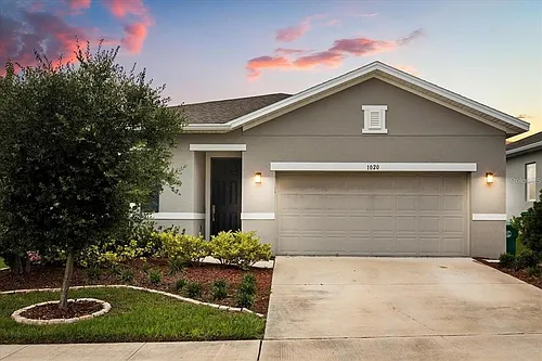 1020 River Otter Way Photo 1