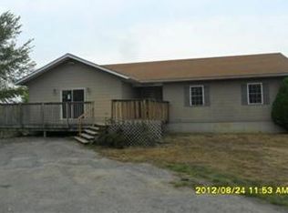 25910 W 215th St, Spring Hill, KS 66083