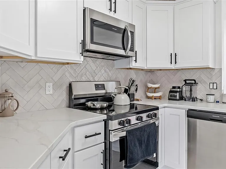182 Pinewood Cir — Photo 10