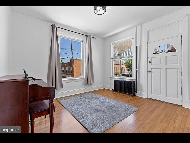 24 N West St #1 — Photo 4