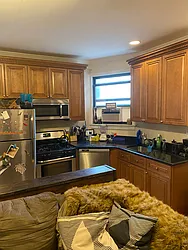 Rented by Bouklis Group