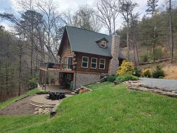 278 Cove Hollow Rd, Cosby, TN 37722
