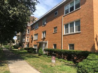 4850 Greenwood Ave #2A, Skokie, IL 60077