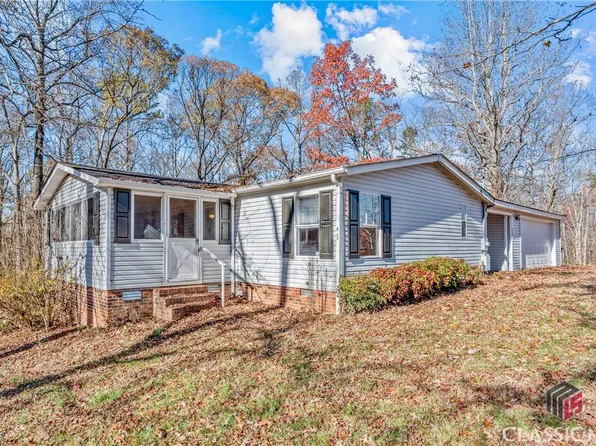 853 Adams Duncan Road, Hull, GA 30646