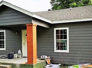 5417 Caplin St, Houston, TX 77026