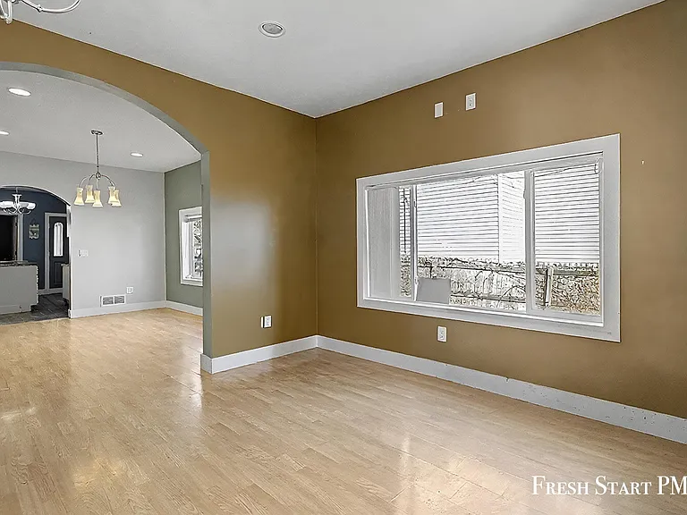 1113 Alpine Ave NW — Photo 29