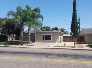 701 E Kamm Ave, Dinuba, CA 93618