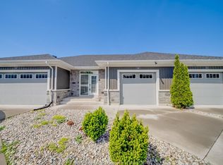 1985 Ethan Ct, Windsor, ON N8T0B3