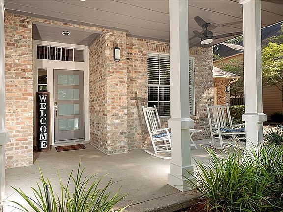 2nd image of 251 N Maple Glade Cir