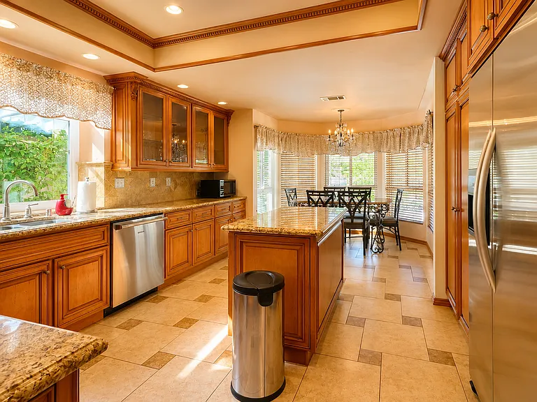 220 N Buckskin Way — Photo 12