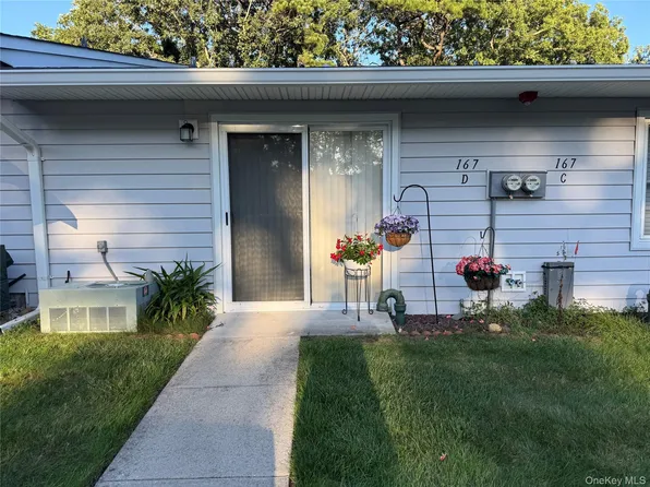 167 Ventry Court #D, Ridge, NY 11961