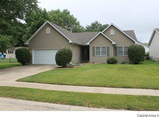 2400 Glencoe St, Springfield, IL 62704