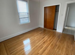 2930 E 194th St APT 2R, Bronx, NY